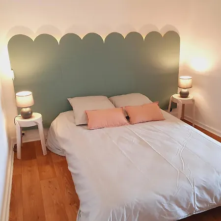 - La Rochelle Apartment